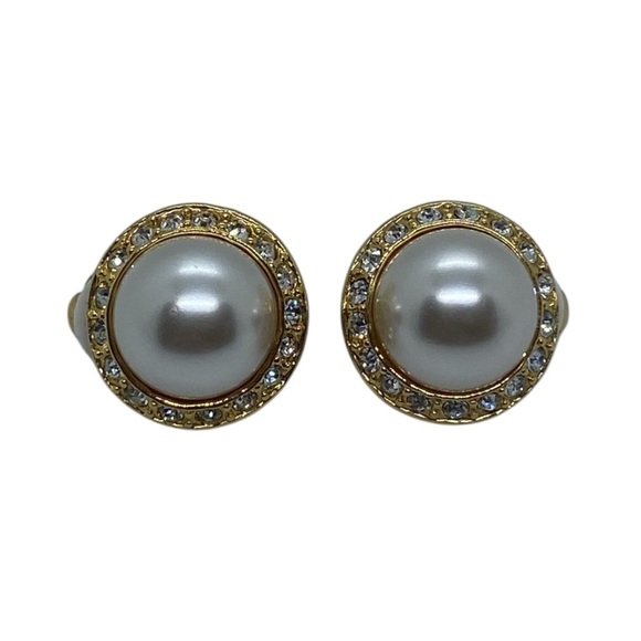 Vintage Faux Pearl Button Clip On Earrings w. Sparkly Rhinestones & Gold Finish - Picture 3 of 5